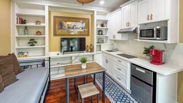 Apartment (1 Bedroom) | Front of property