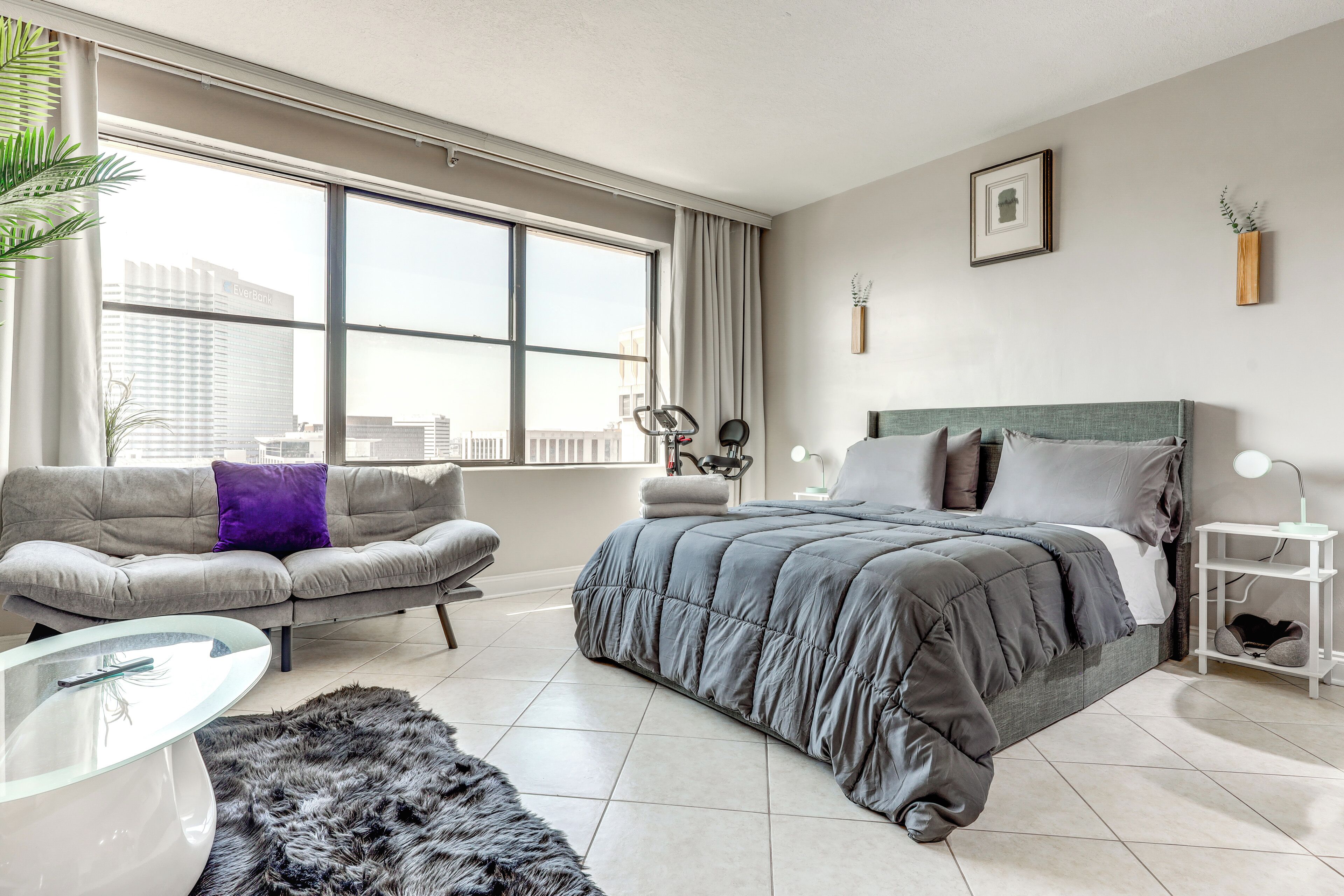 Apartment (0 Bedroom) | Front of property