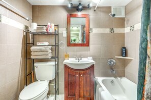 Apartment (0 Bedroom) | Interior - Downtown Studio w/ City Views in Jacksonville! (Jacksonville)