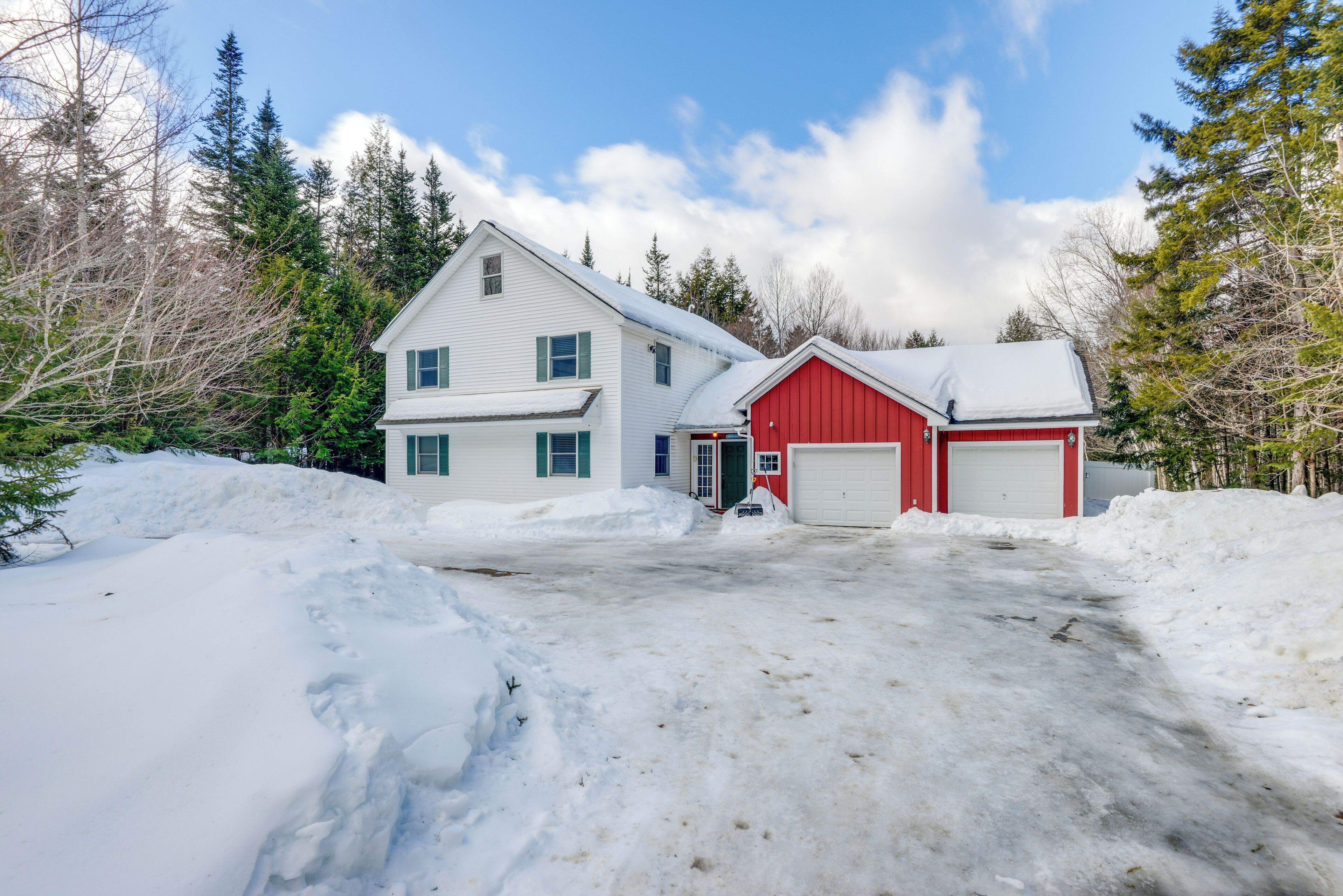 House (4 Bedrooms) | Interior