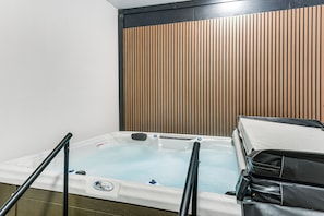 House (4 Bedrooms) | Interior - Ski, Golf & Hike: Spacious Dover Retreat! (West Dover)