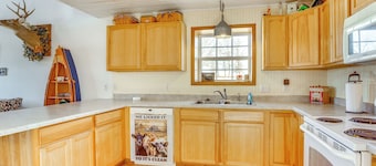 'red Barn Getaway' Chillicothe Countryside Home