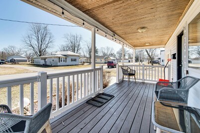 Pet-friendly Home w/ Fenced Yard: 'cozy in Casey'
