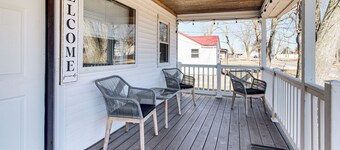 Pet-friendly Home w/ Fenced Yard: 'cozy in Casey'