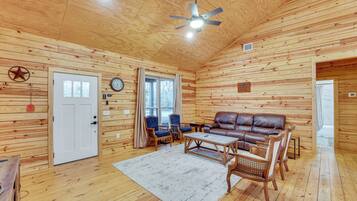 House (3 Bedrooms) | Bahagian dalam