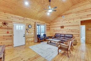 House (3 Bedrooms) | Interior - Private Deck & Forest Setting: Waelder Cabin! (Waelder)