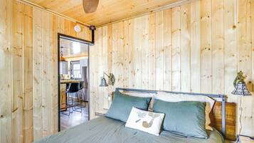 House (2 Bedrooms) | Bahagian dalam