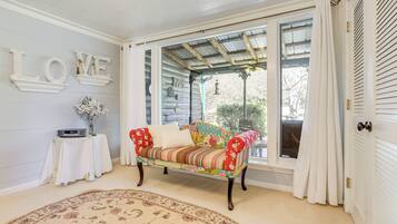 Rumah (2 Bedrooms) | Interior