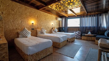 Deluxe Triple Room | Free WiFi