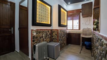 Senior Suite | Private kitchen