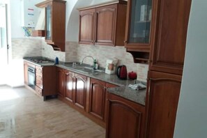 Private kitchen - 3-bedroom apartment 15 min walk from Colosseum for 6 people (Roma)