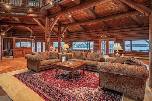 Great Camp Hollywood Hills