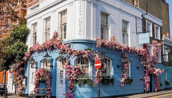 Exterior - 3-Bedroom House in South Kensington – Luxury Stay Near London’s Top Attractions (London)