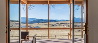 La Casita | Mid-Valley, Mtn Views, A/C