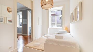 6 bedrooms, iron/ironing board, free WiFi, bed sheets