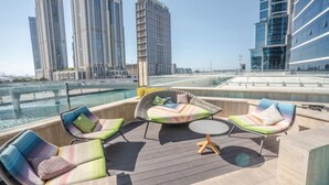 Apartment - Luxury 1BR at Urban Oasis Close to Burj Khalifa (Dubai)