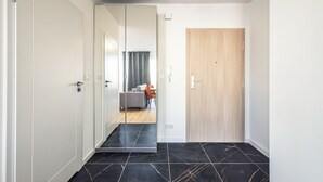 Apartment, Balcony | Ruang tamu