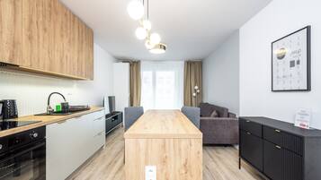 Suite estudio, balcón | Tabla de planchar con plancha y wifi gratis