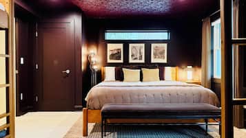 1 bedroom, iron/ironing board, travel crib, WiFi