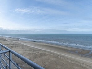 Apartment | View from property - Apartment With Balcony in Middelkerke (Middelkerke)