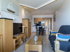 Apartment | Living room