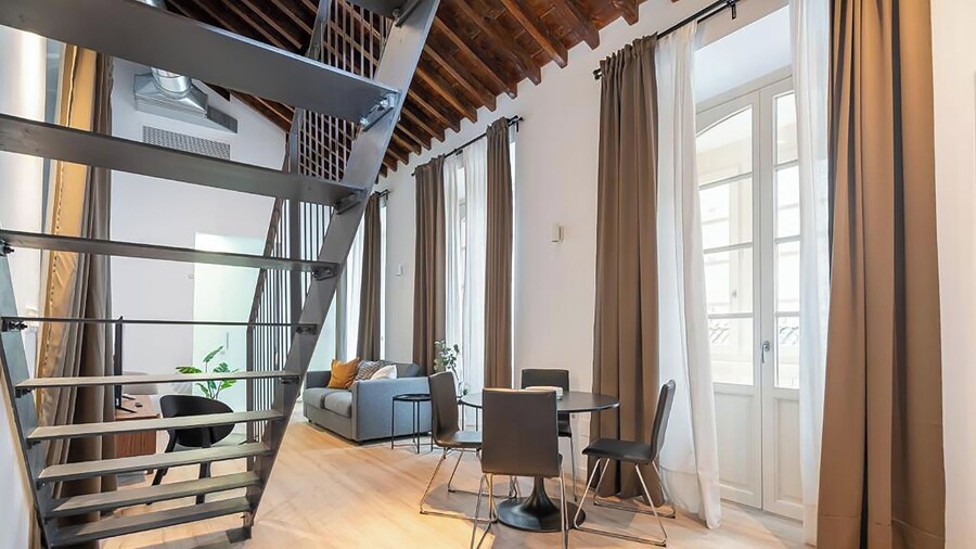 Feelathome Conde Apartments