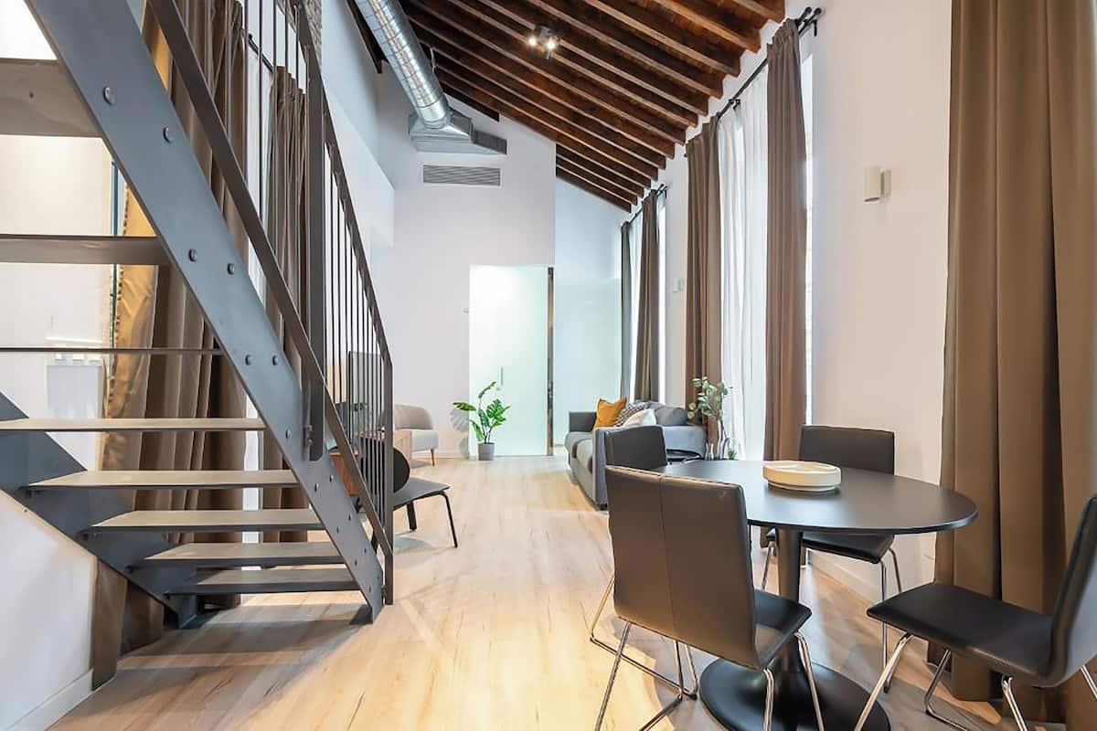 Appartement Duplex, 1 chambre | Coin séjour
