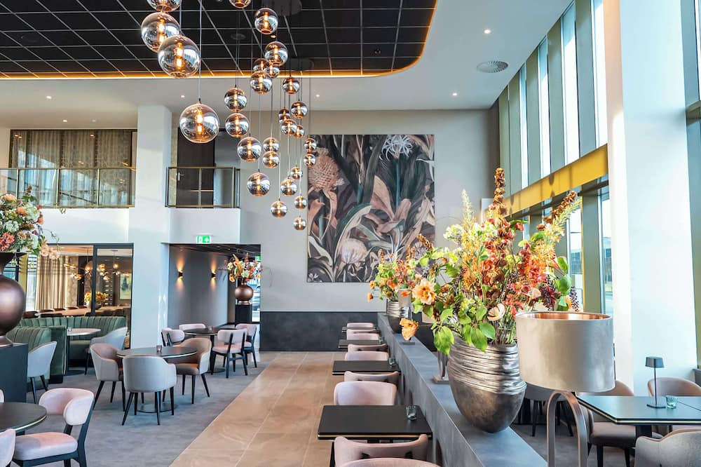 OZO Hotels De President Amsterdam Schiphol Airport