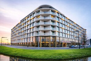 Exterior - OZO Hotels President Airport (Hoofddorp)
