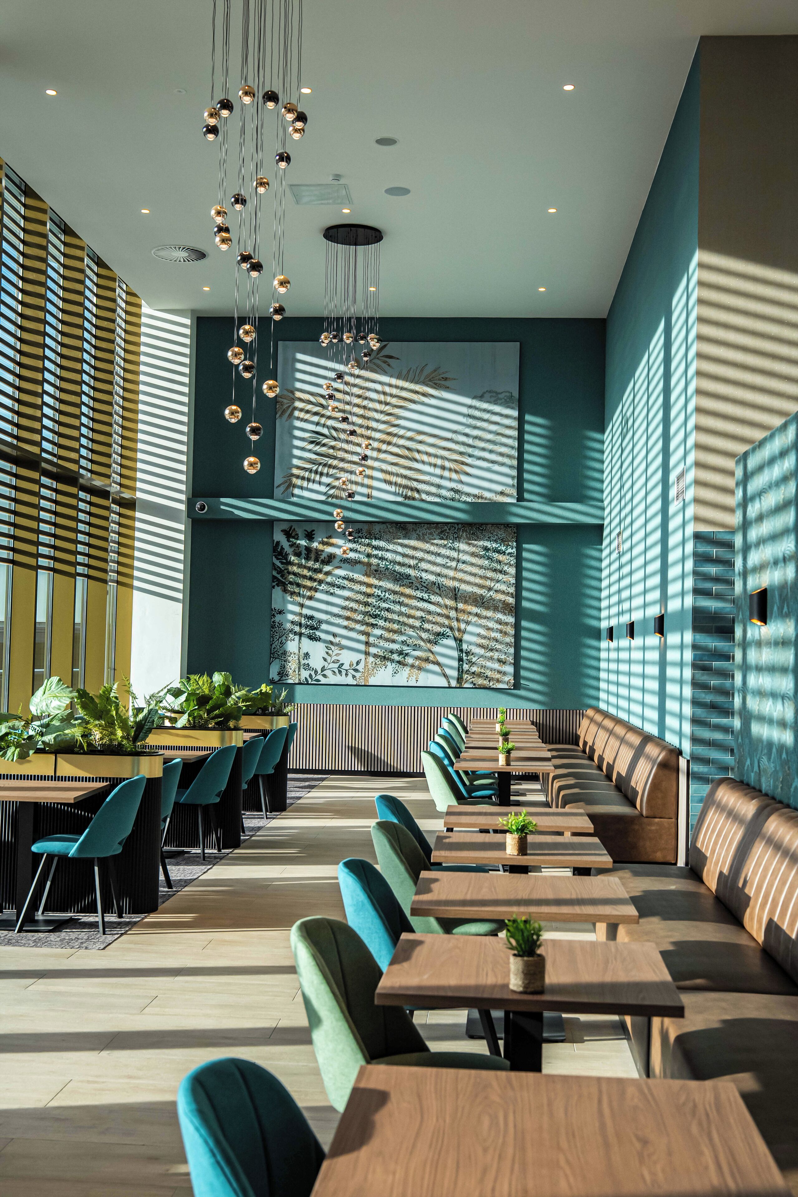 Petit déjeuner continental (25 EUR par personne)