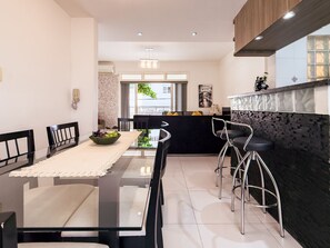Apartment | Dining