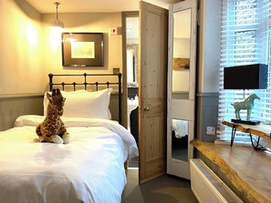 1 makuuhuone, silitysrauta/-lauta, Wi-Fi