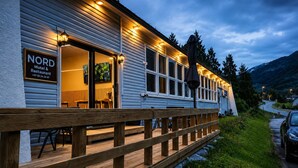 Front of property - Eidsdal Hotel & Restaurant As (Eidsdal)