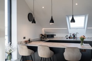 Fridge, microwave, oven, dishwasher