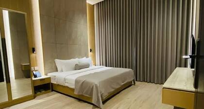 Baithans Furnished Apartments - One Bedroom Apartment - Balcony