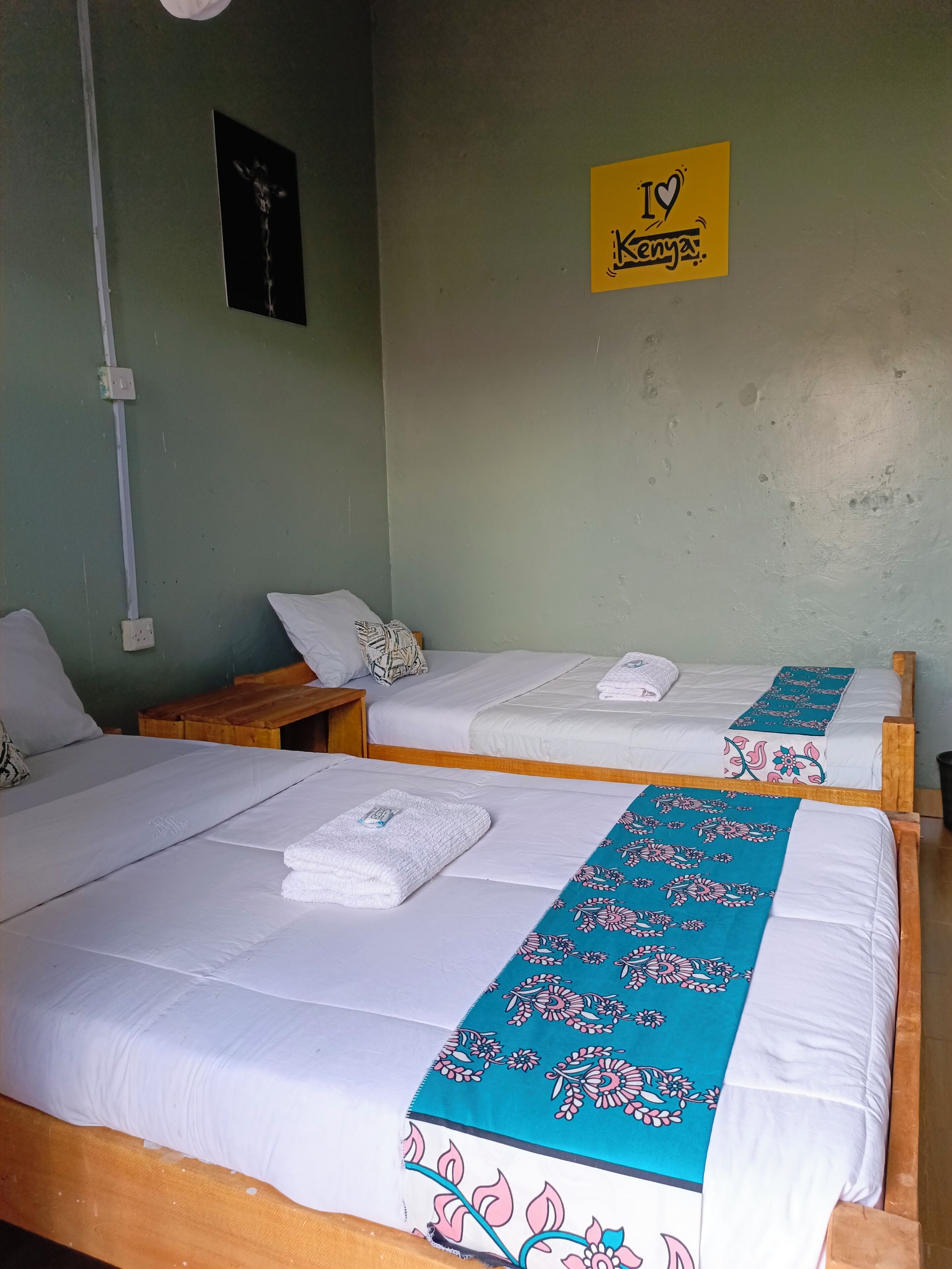 Basic Twin Room, Patio