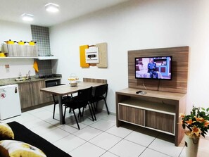 Interior - Hotel Riviera Caldas Novas, in the city center. Pet friendly, (Turista 1 Caldas Novas)