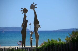 Strand