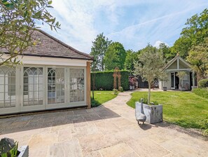 House | Exterior - Unique Stay for Large Groups - Please Enquire! (Chichester)