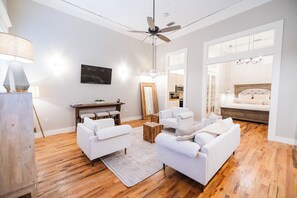 تلفزيون ذكي