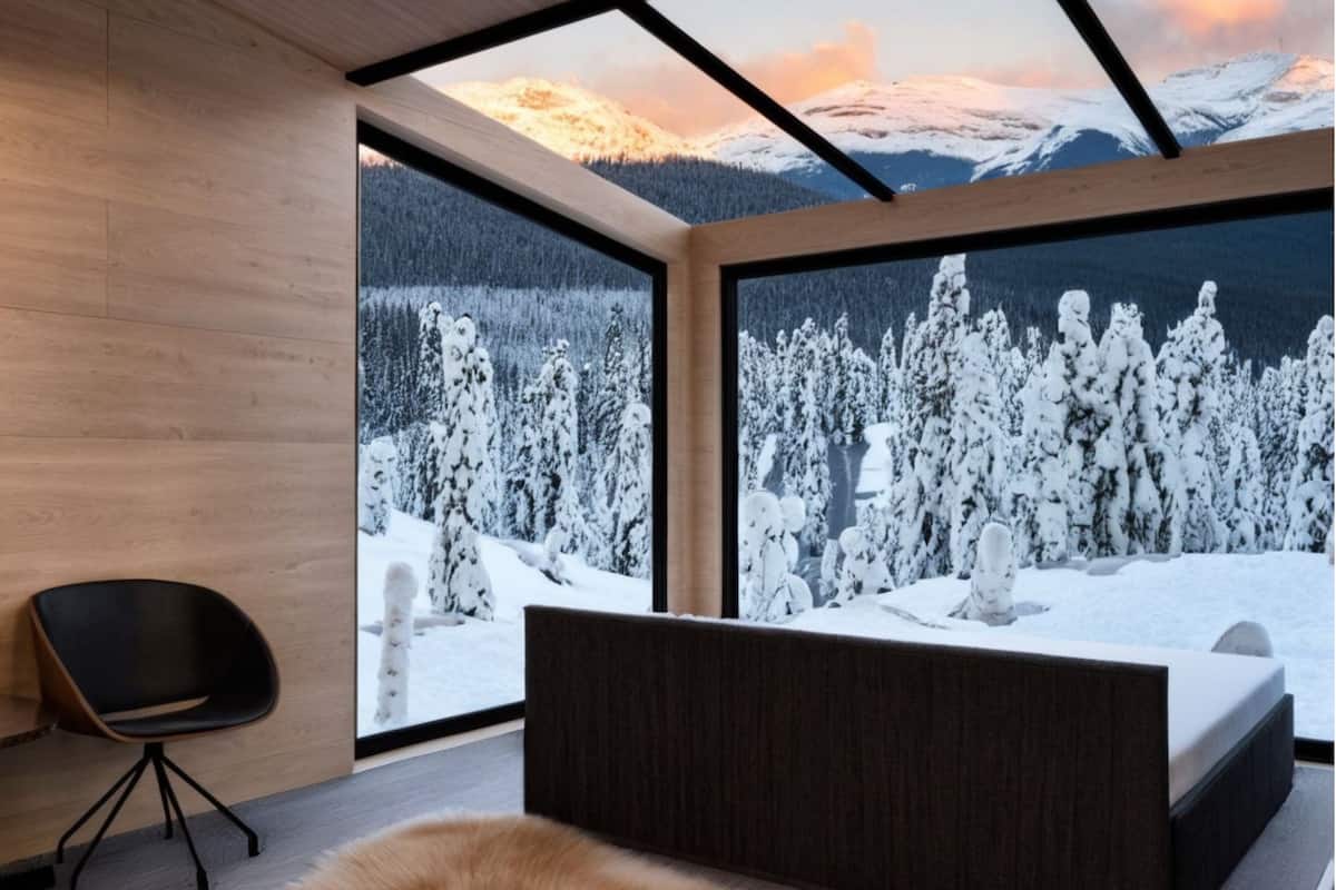 Glass Igloo | 1 bedroom, premium bedding, minibar, in-room safe