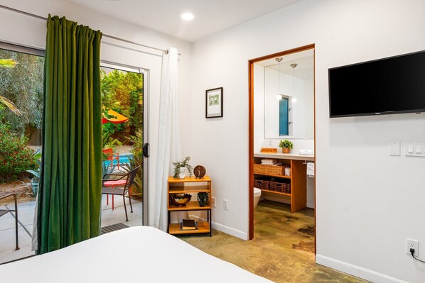 2 bedrooms - Perfect Location For Families -Pool, Hot Tub (Palm Springs)