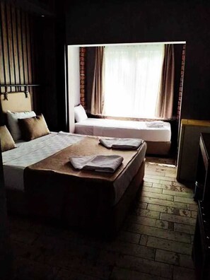 Comfort Triple Room, Non Smoking, Ground Floor | Premium bedding, Select Comfort beds, minibar, free WiFi - OLİVİA HOTEL (Ortaca)
