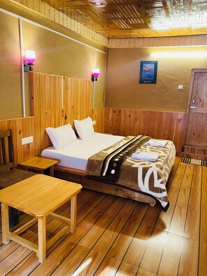 房內夾萬、隔音、熨斗/熨衫板、免費 Wi-Fi