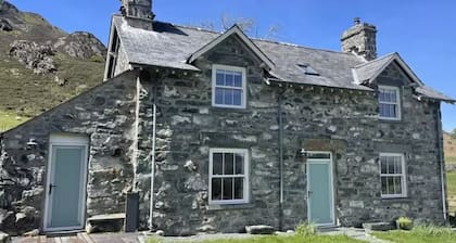 Beautiful Remote Cottage near Dolgellau