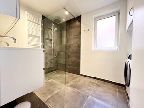 Huoneisto | Kylpyhuone