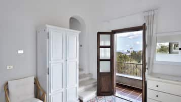 1 Schlafzimmer, Zimmersafe, Bügeleisen/Bügelbrett, Reisekinderbett