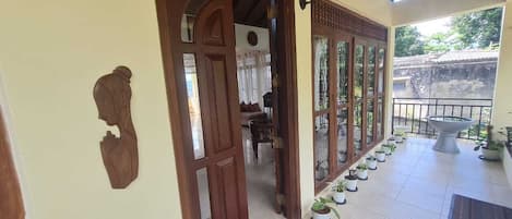 Bahagian luar