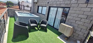 Terassi/patio