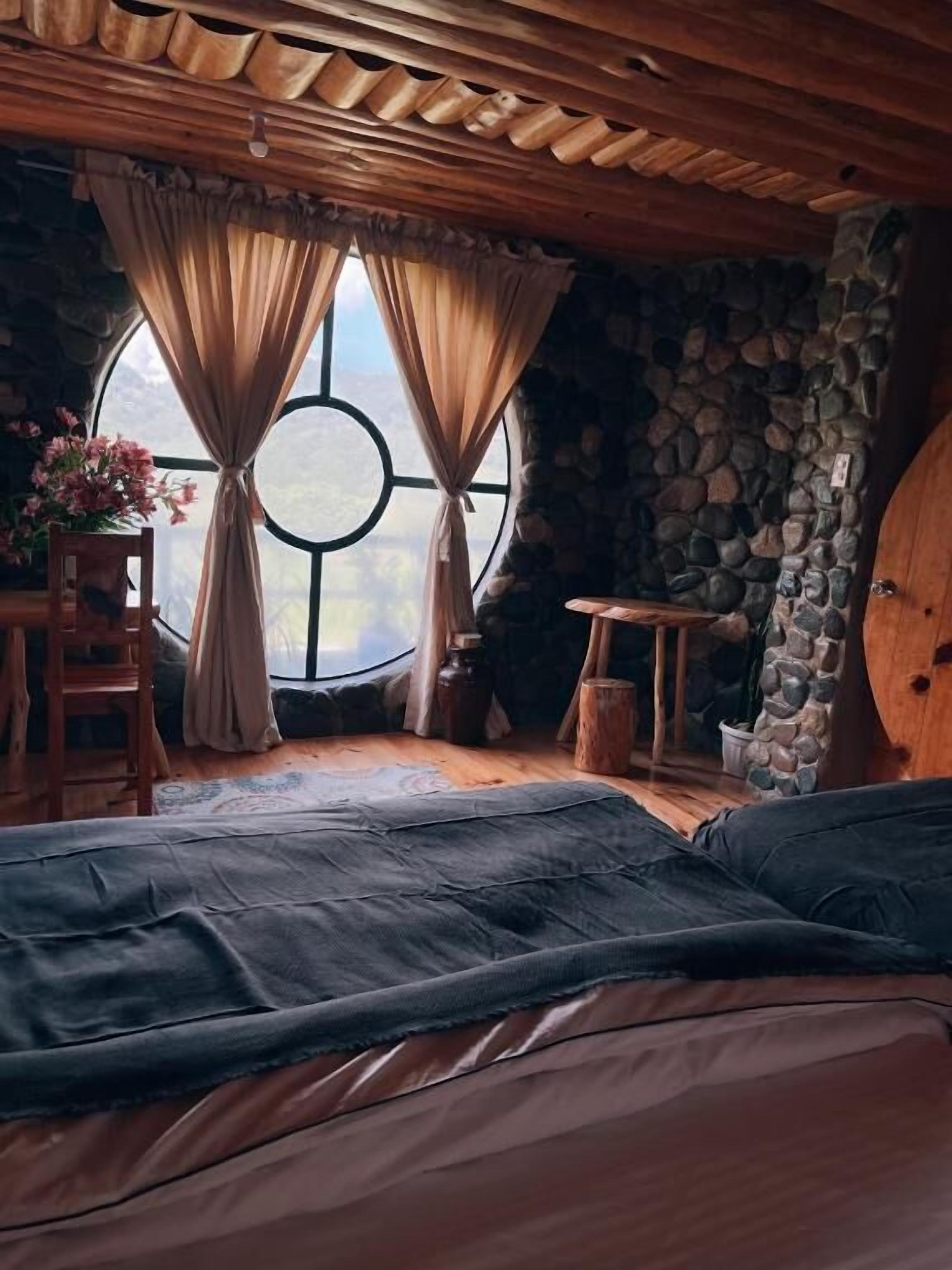 Comfort Double or Twin Room, Mountain View | Iron/ironing board, free WiFi